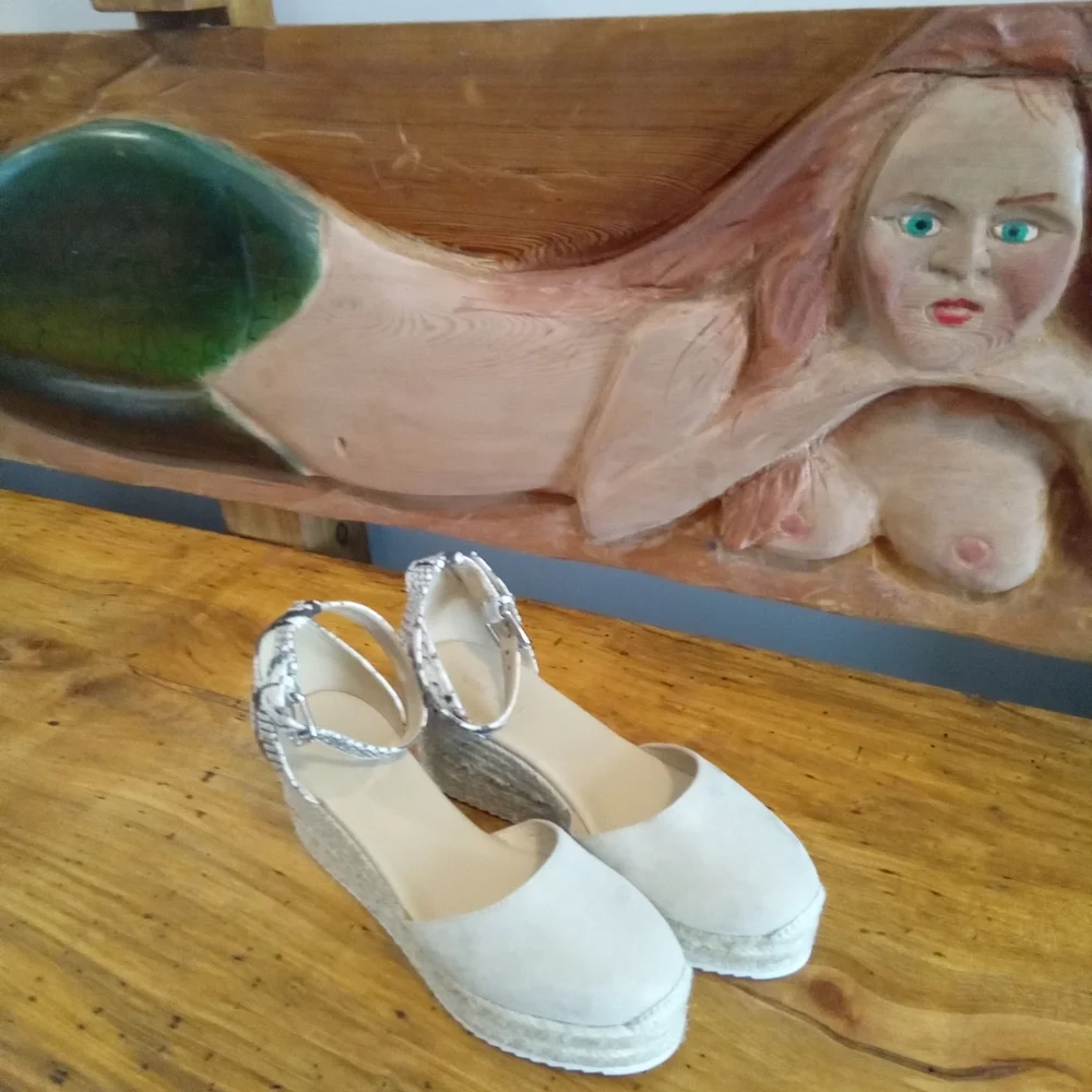 Nine West Ariela Beige & Snakeskin Espadrille 2.5